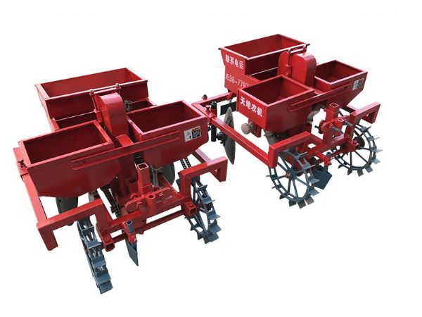 手扶馬鈴薯種植機